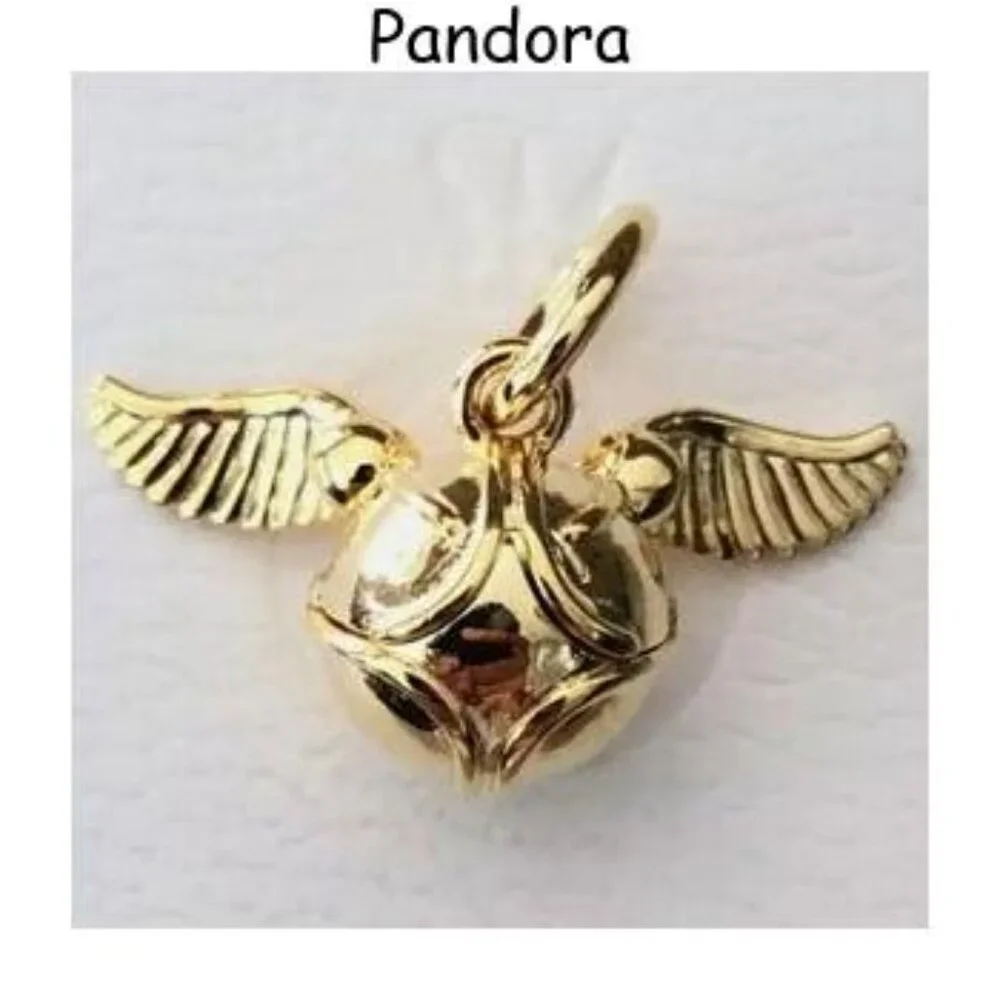 Pandora Harry Potter golden snitch charm
